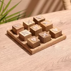 Игра настольная «Крестики-нолики», 12×12×3 см, манговое дерево Игра настольная «Крестики-нолики», 12×12×3 см, манговое дерево